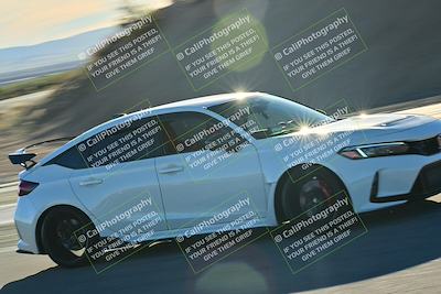 media/Dec-13-2025-Extreme Speed (Sat) [[d129ecb0b9]]/Beginner/Session 3 (Turn 5)/